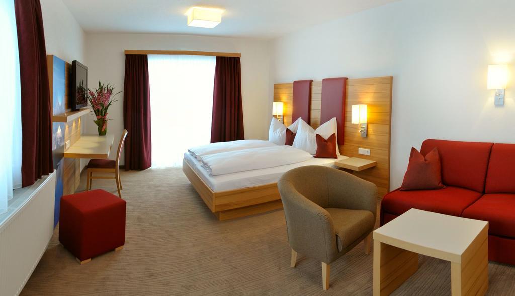 Dreibettzimmer