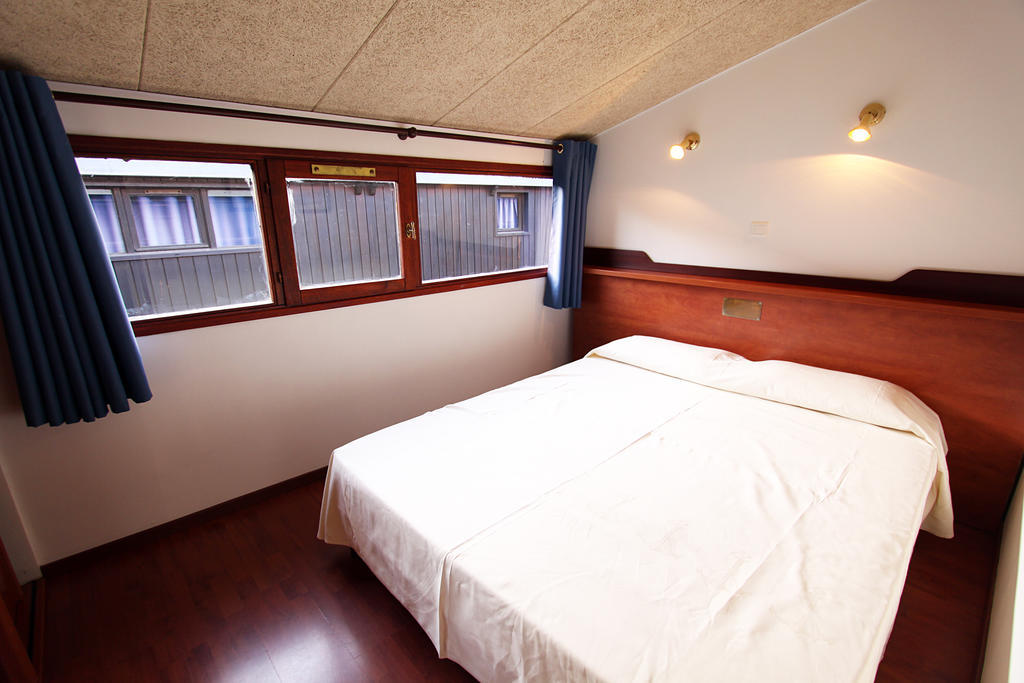 Apartment S