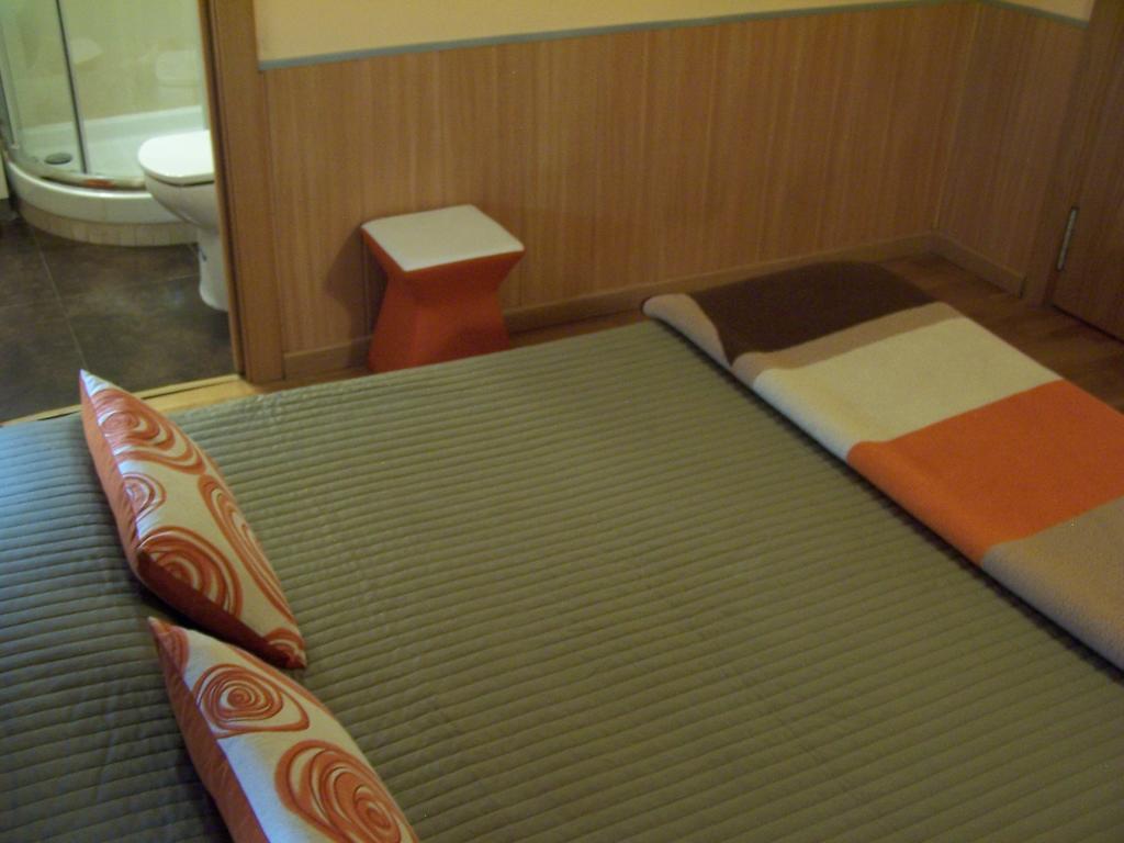Basic Double Room