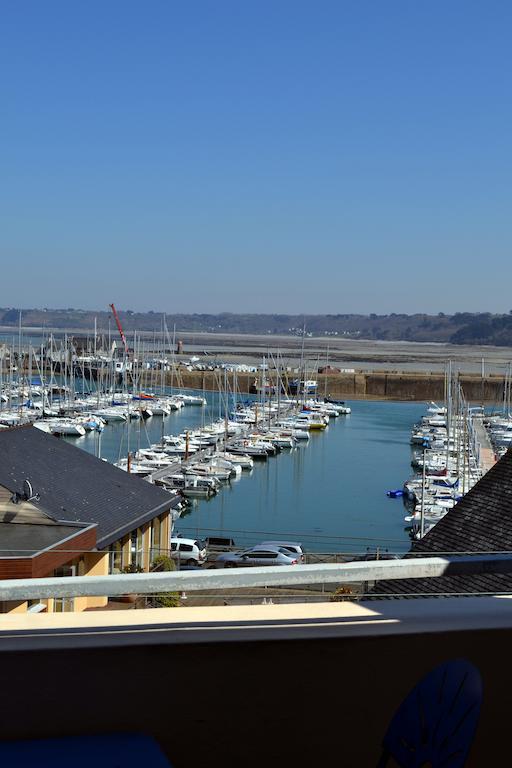 Family Room Harbour View