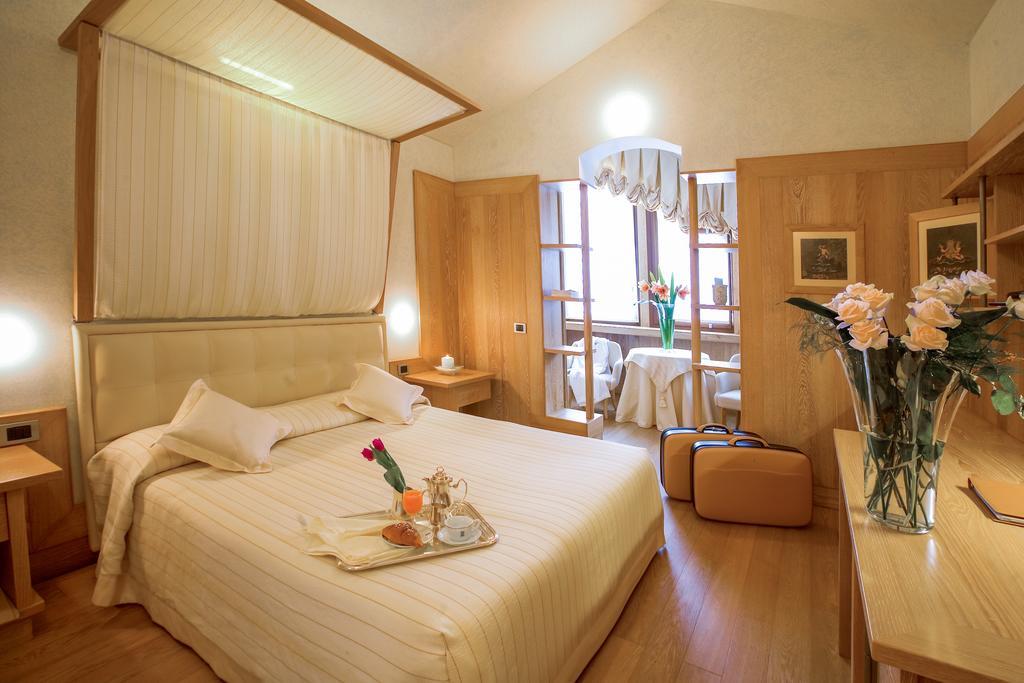 Suite Romantica