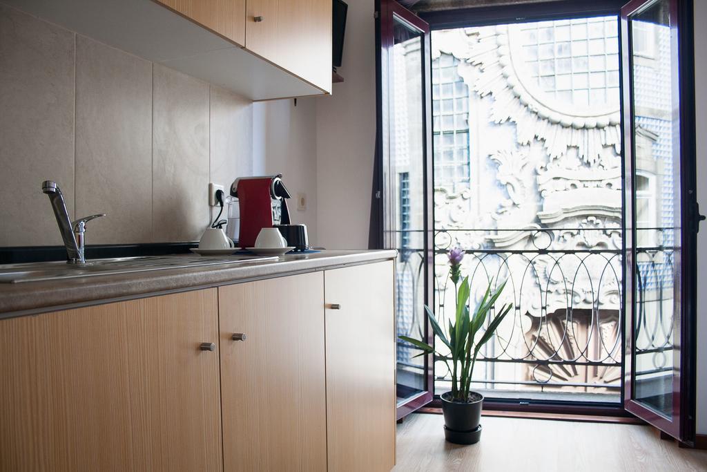 Studio Balcony