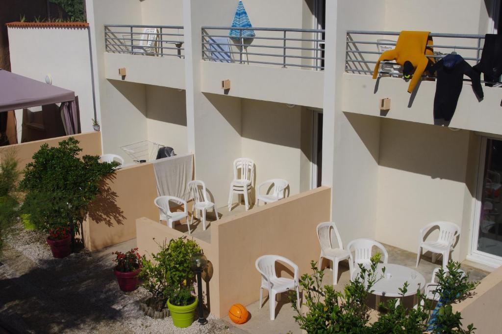 Studio Garden View