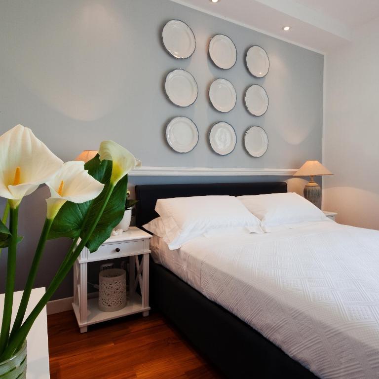 One-Bedroom Apartment Balcony