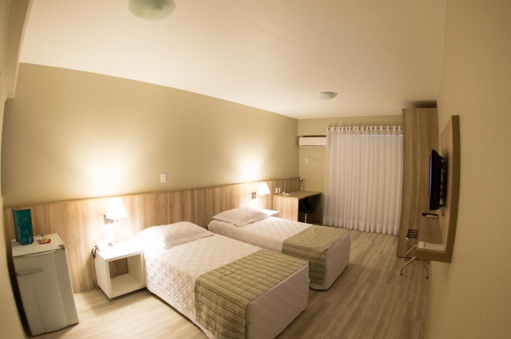 Large Double or Twin Room