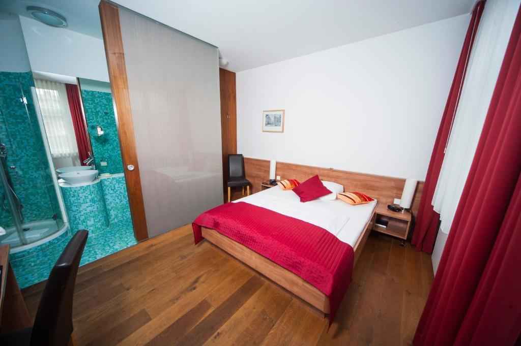Standard Doppelzimmer