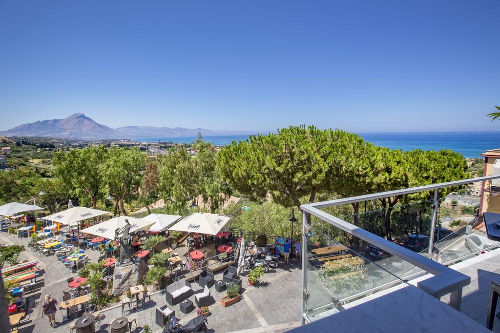 Quadruple Room Sea View