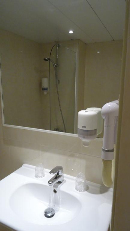 Standard Double Room,433529160:JPEG