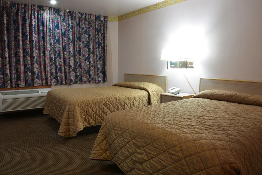 Double Room Two Double Beds