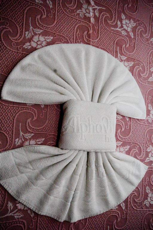 Deluxe Queen Suite