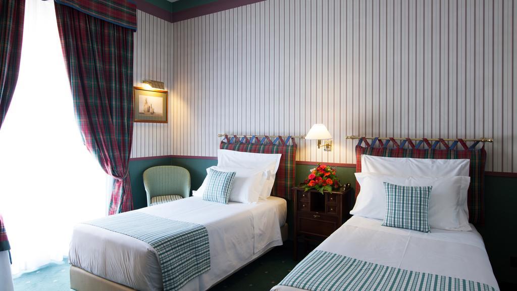 Deluxe Twin Room,434778720:JPEG