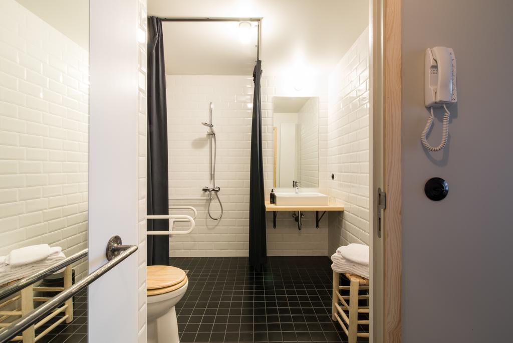 Single Room - Disability Access