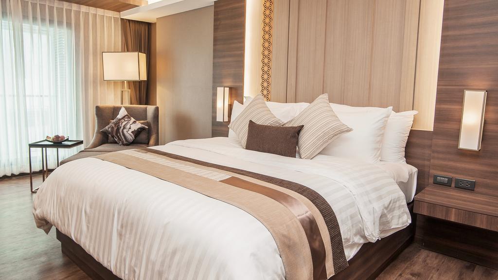 Premier Double Bed
