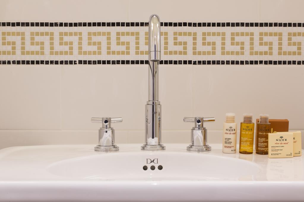 Junior Suite,728619850:JPEG