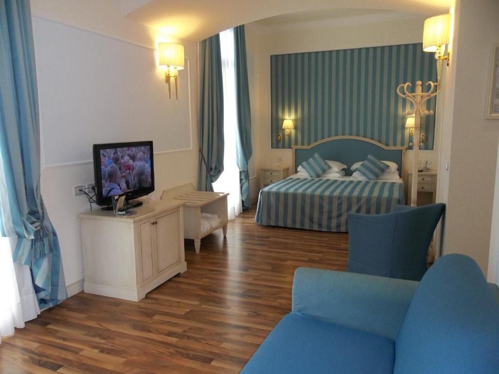 Family Suite,1218414508:JPEG