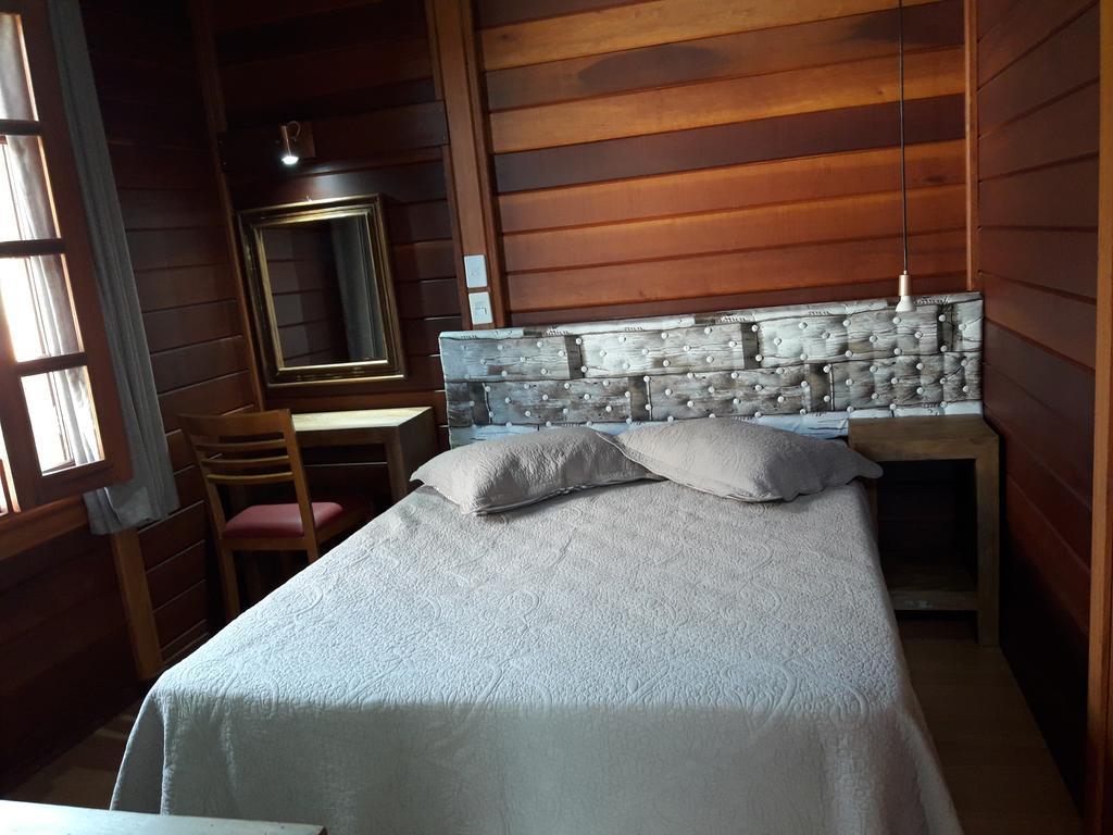 Deluxe Double or Twin Room Mountain View