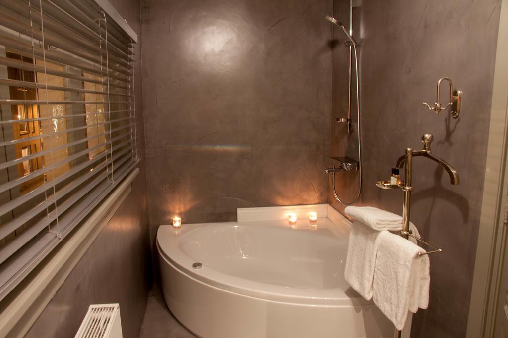 Cipier Suite