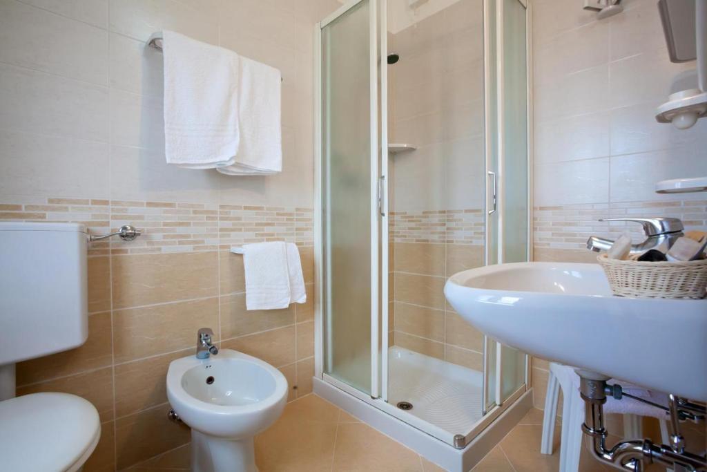 Double or Twin Room Balcony