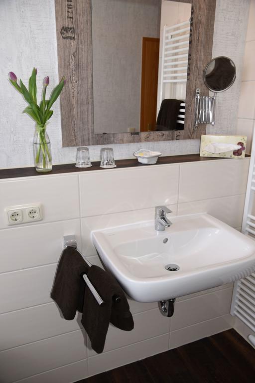 Standard Double Room Bath