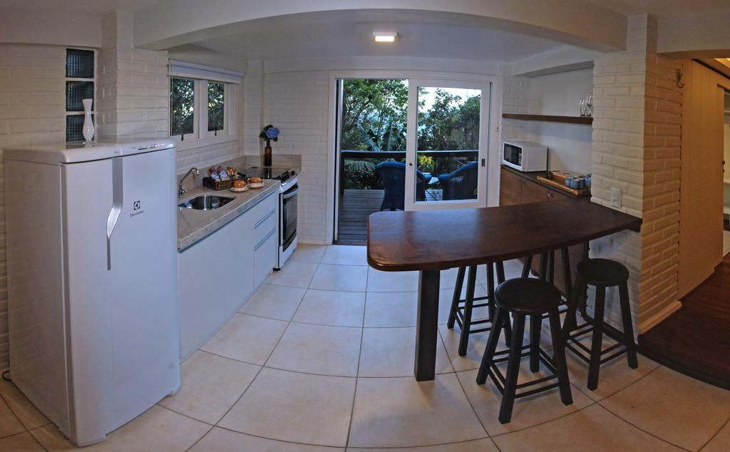 Large Double or Twin Room