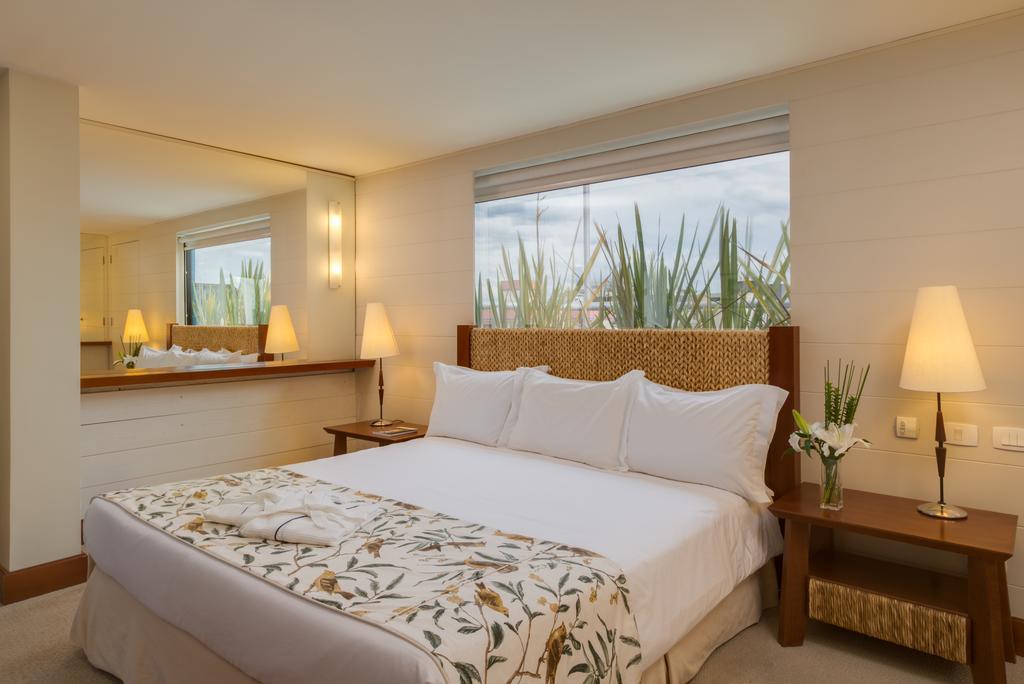 King Suite Spa Bath