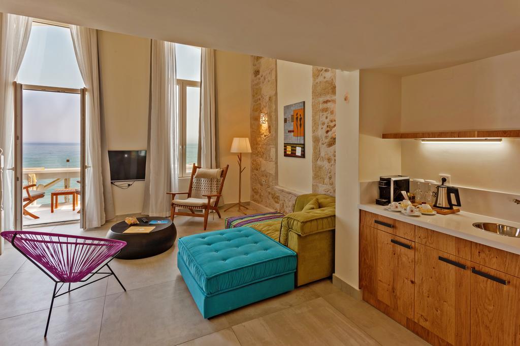 Executive Suite Sea View Split Level