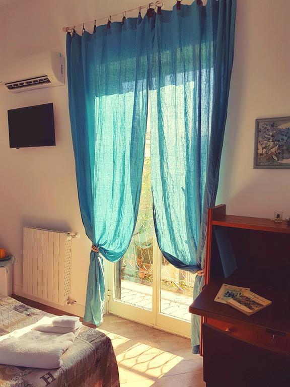 Doppel-/Zweibettzimmer mit eigenem Bad