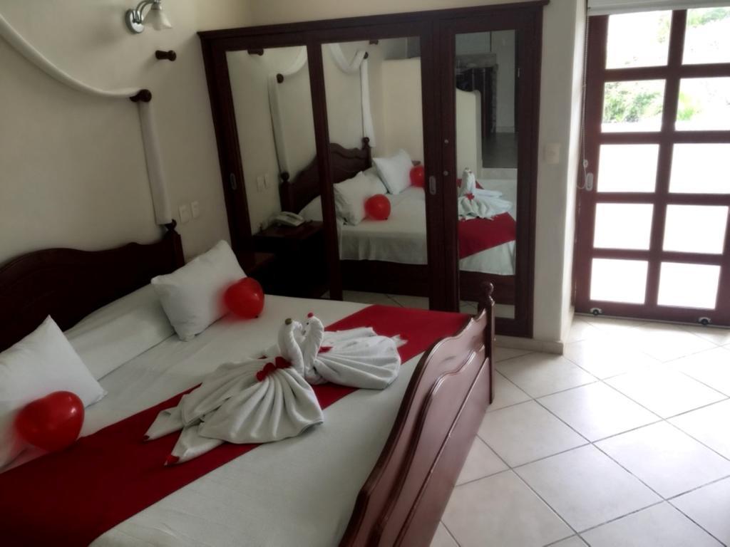 King Suite Spa Bath