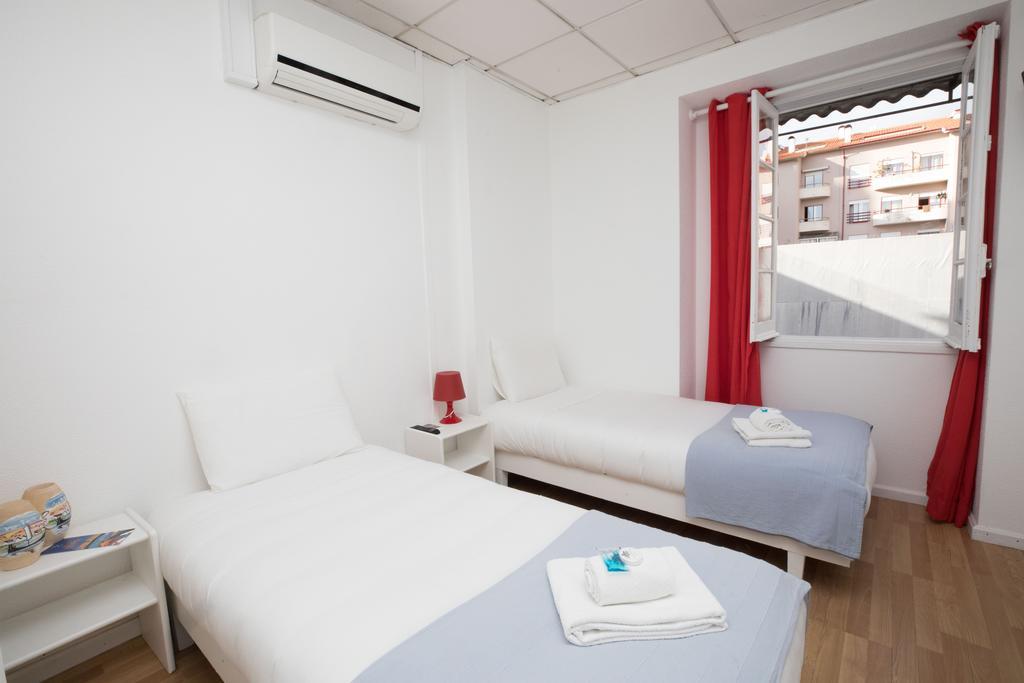 Double Room Private External Bathroom