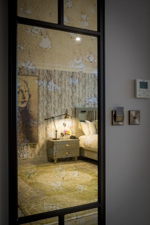 Boutique Room,506992545:JPEG