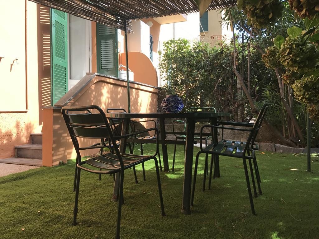 Double Room Patio,1081942600:JPEG