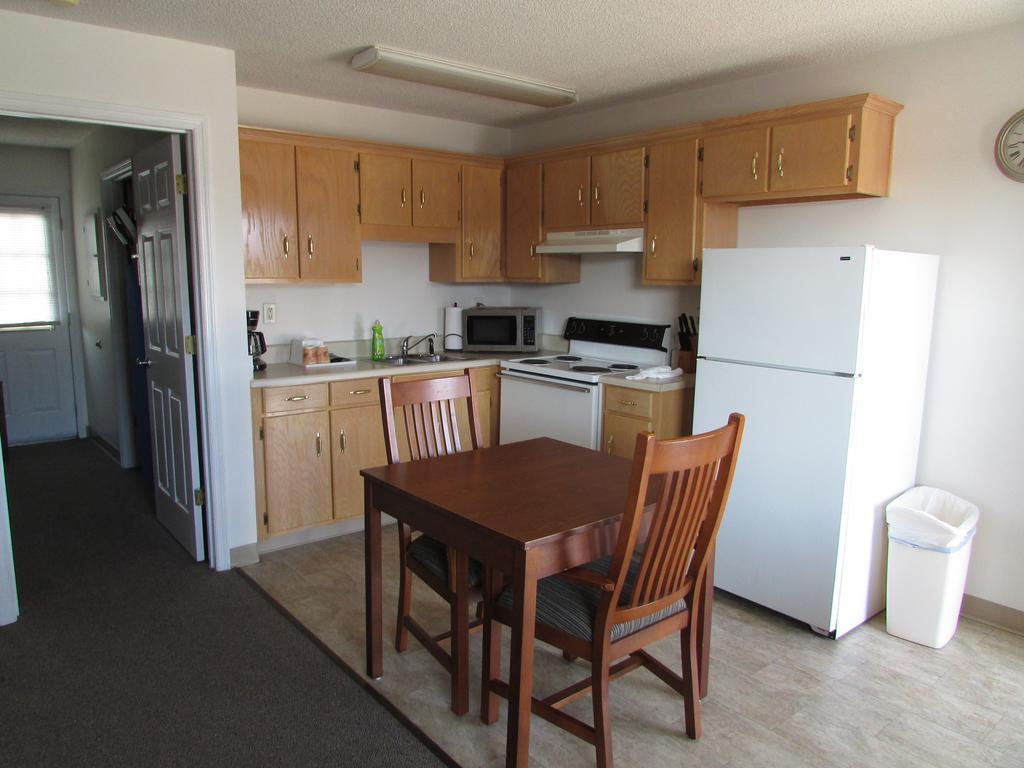 Queen Suite