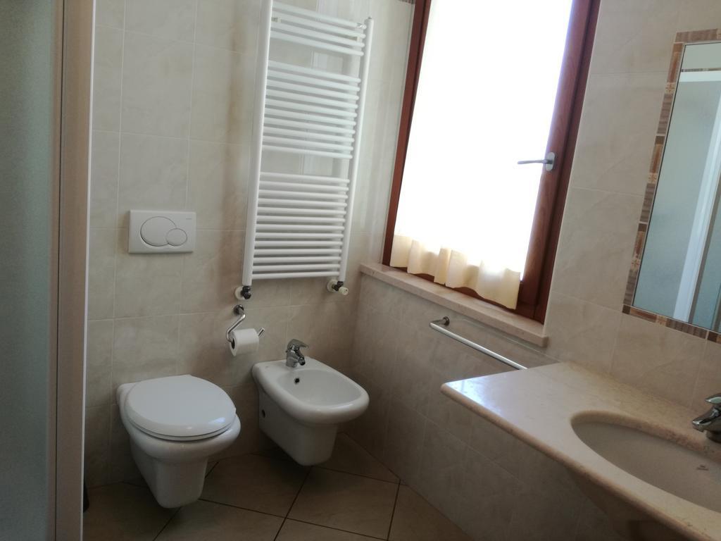 Two-Bedroom Apartment Terrace Lake View