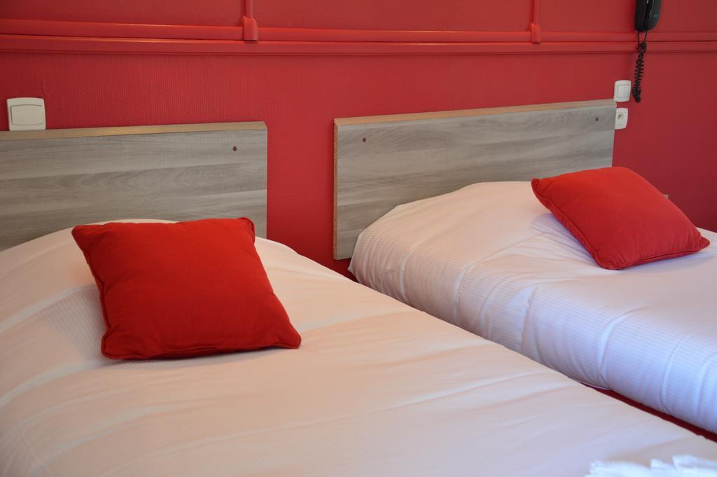 Standard Twin Room,640757760:JPEG