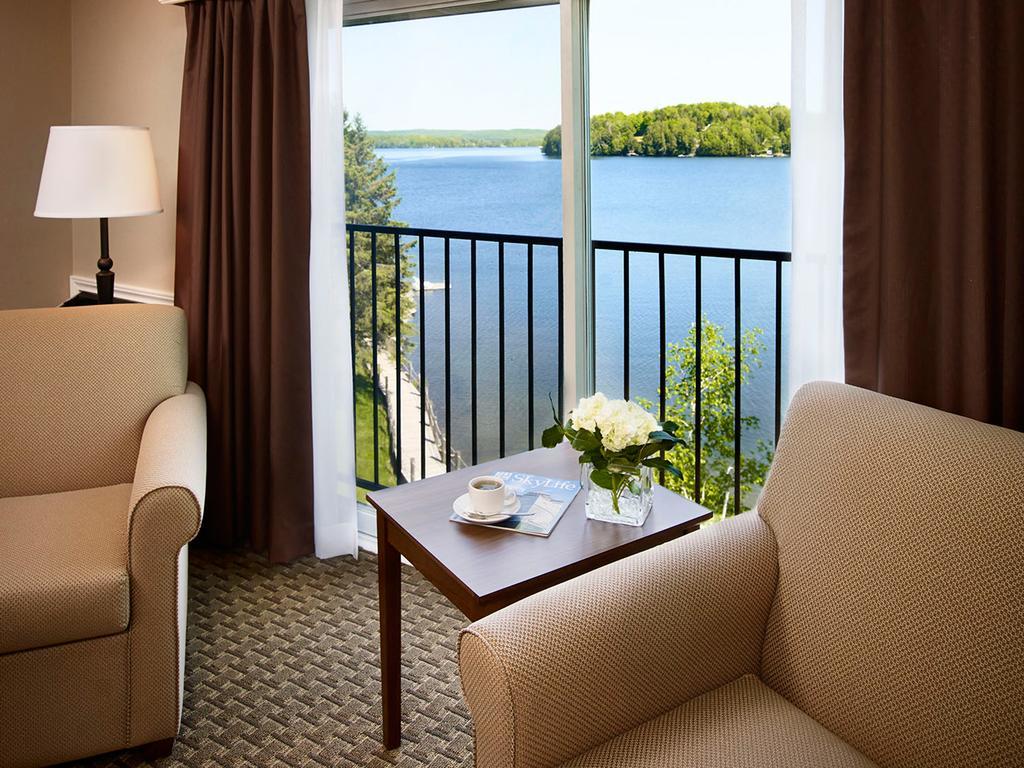 Two Queen Beds Bayshore Building