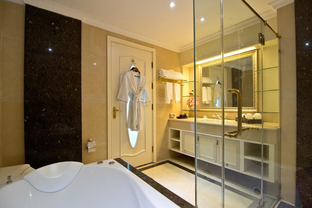 Deluxe Double Room Beach Front
