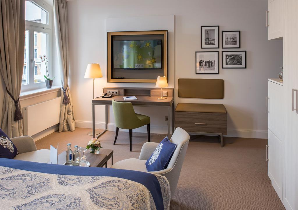 Double Room Partial Sea View