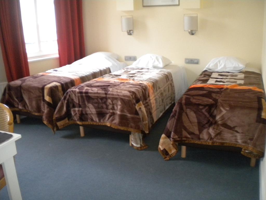 Budget Triple Room