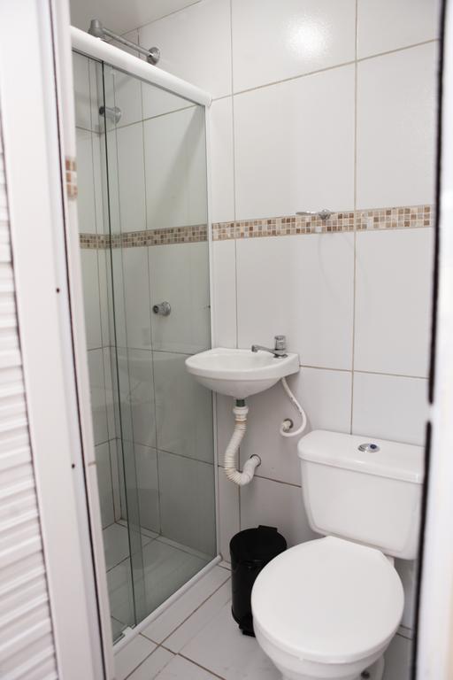 Quarto Triplo Básico