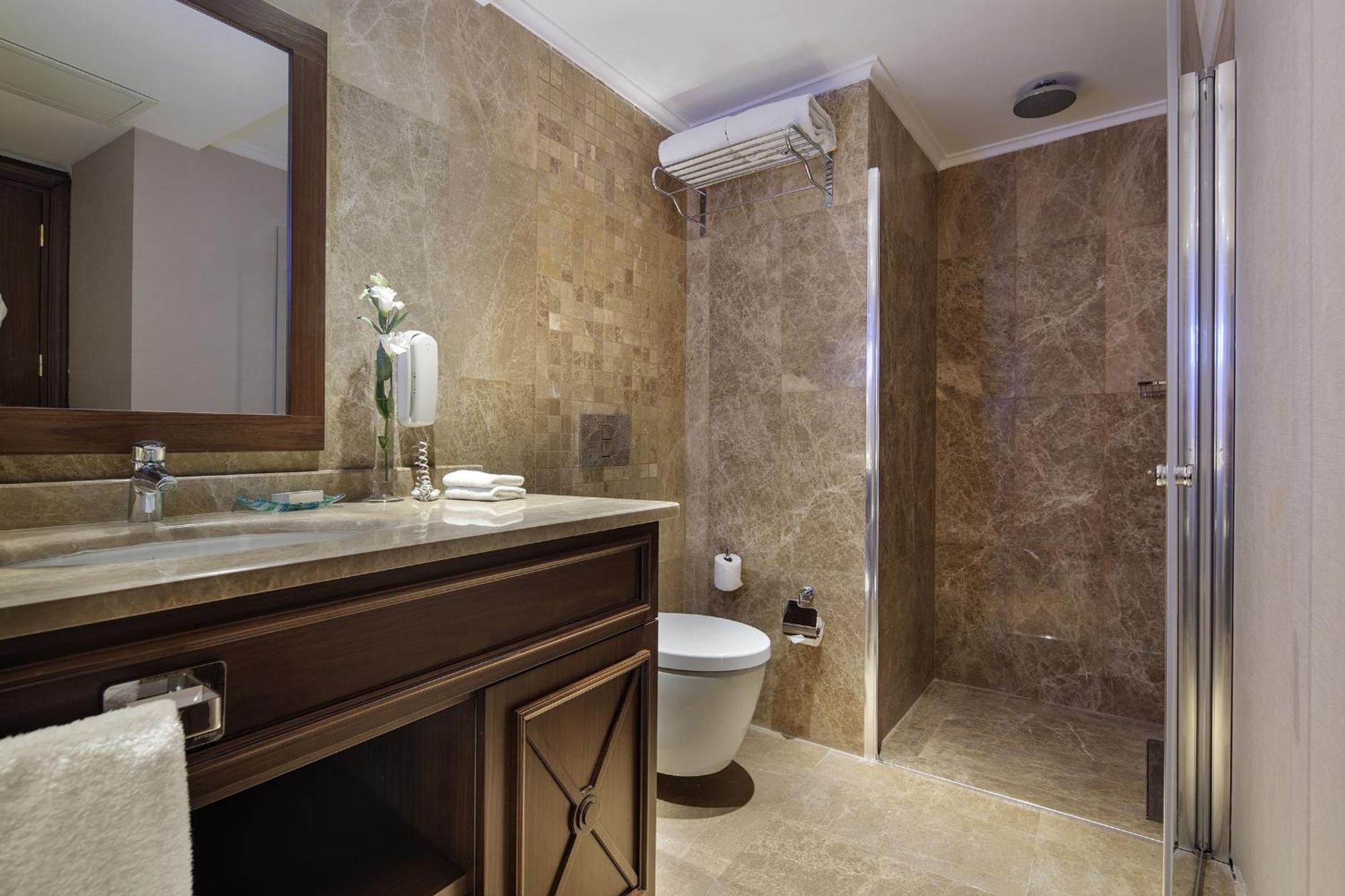 Executive Deluxe Suite,917756557:JPEG