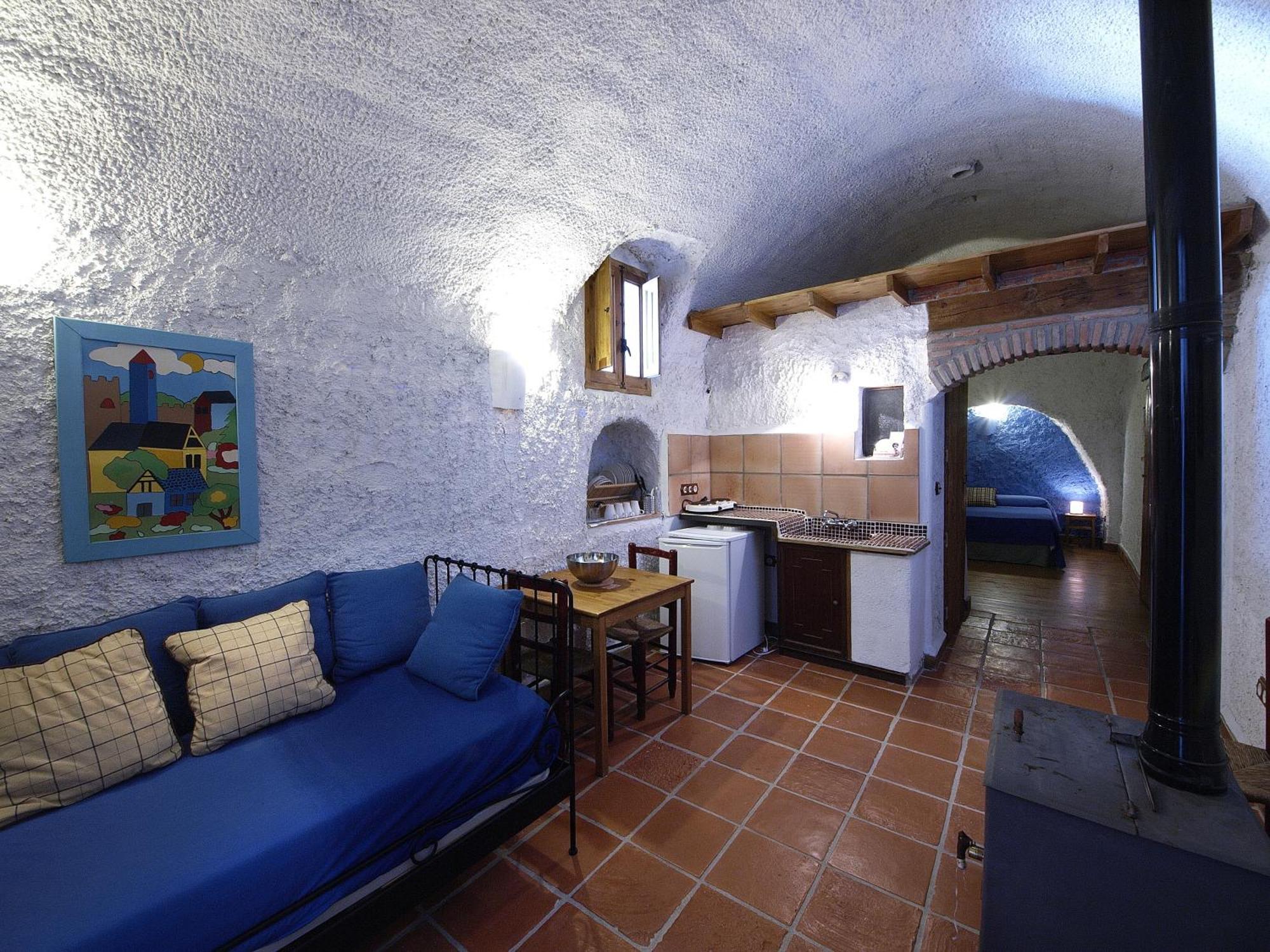 Superior Cave One-Bedroom Apartment