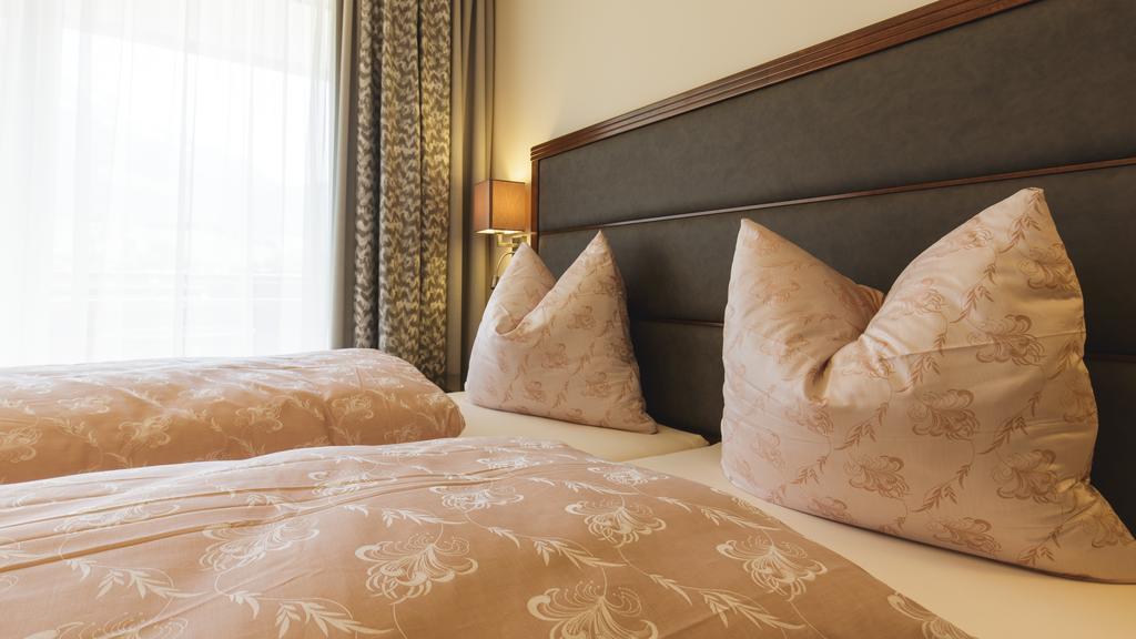 Double Room Mountain View