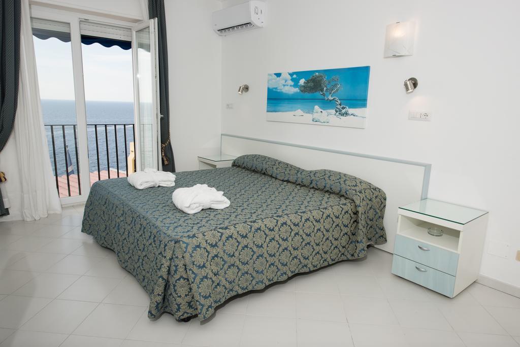Double Room Sea View