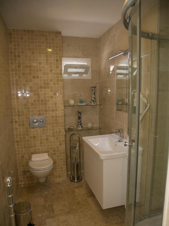 Deluxe Family Room (3 Adults) with Partial Sea View