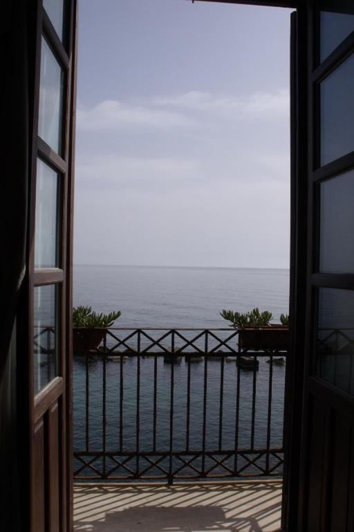 Chambre Simple avec Balcon - Vue sur Mer