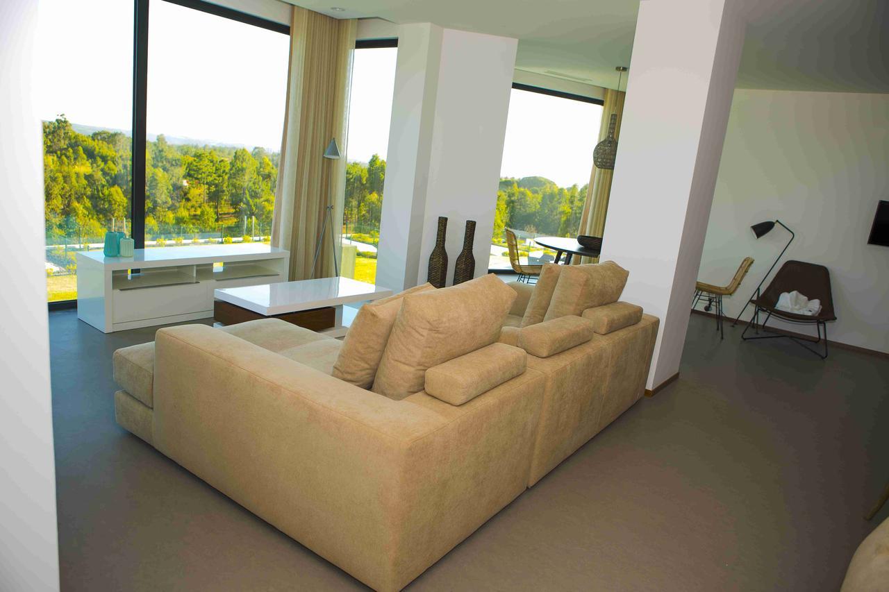 King Suite Pool View