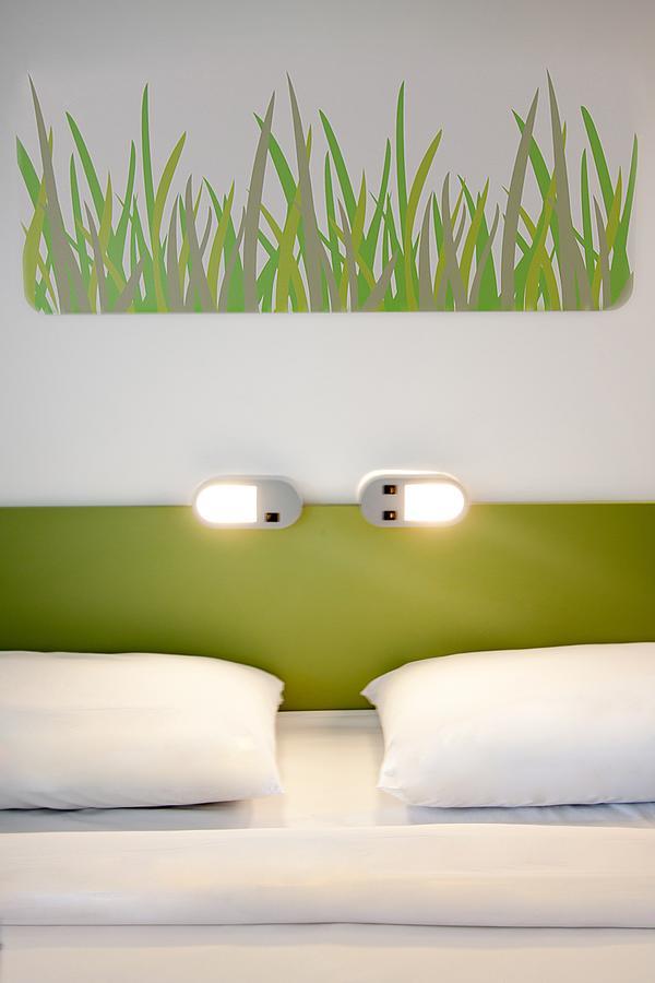 Quarto Duplo