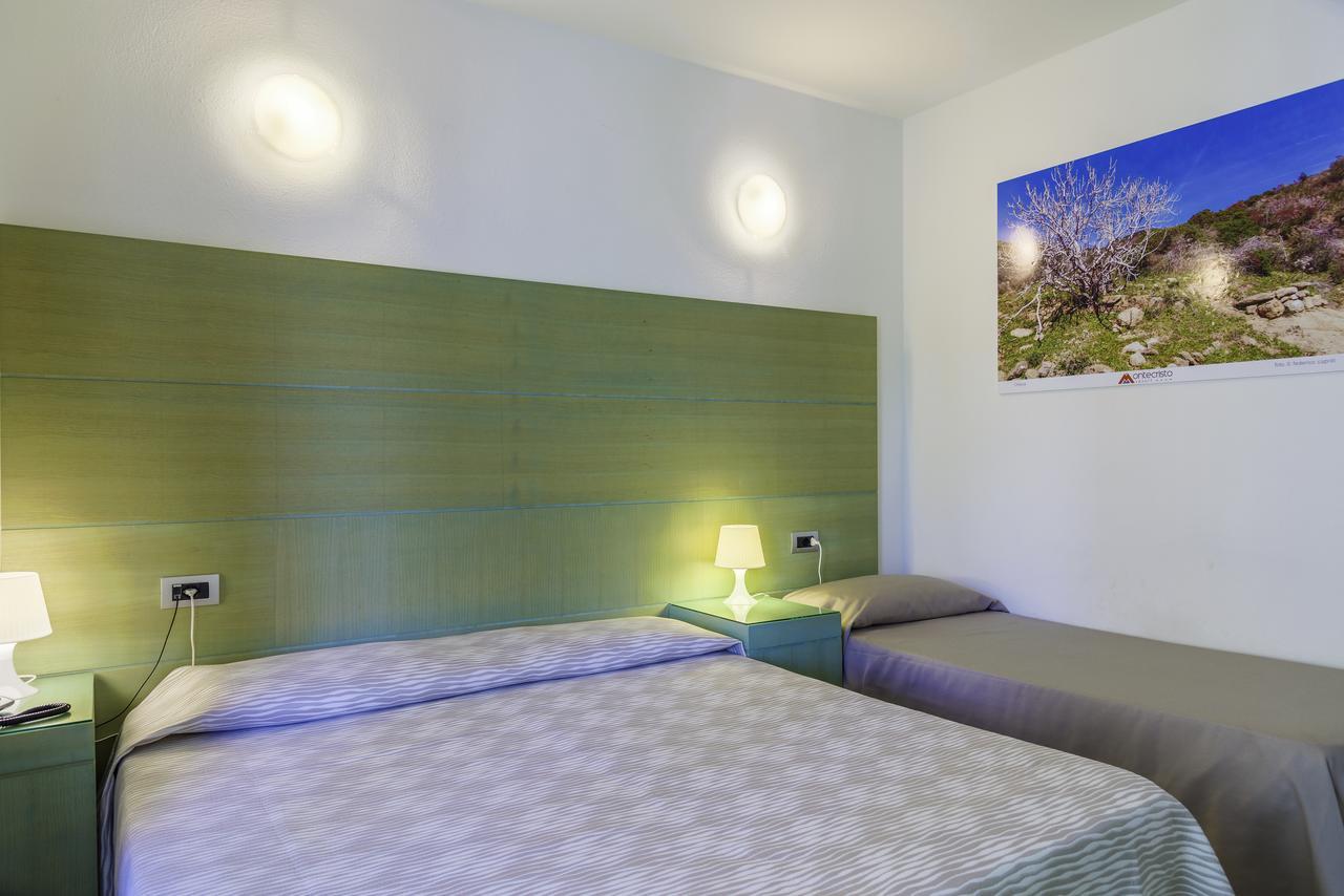 Double or Twin Room Balcony