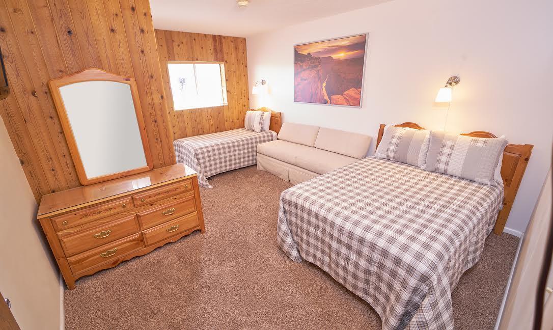 Double Twin Room