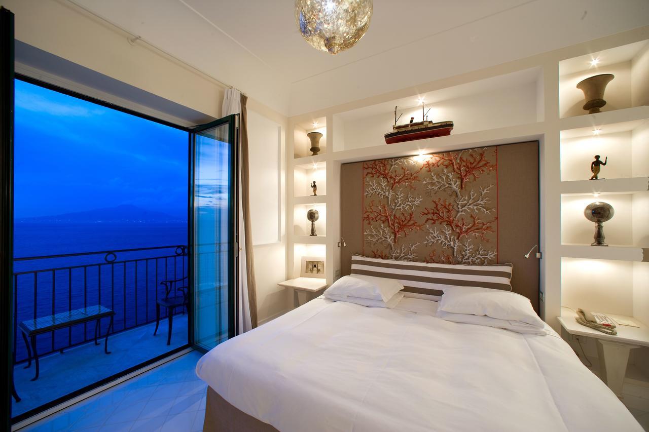 Deluxe Double Room Sea View Balcony